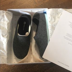 Mahabis Classic Dark Grey/Blue Soles Sz 41/9.5-10